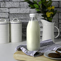 Glass Milk Bottle with Silicone Lid - 1 Litre Argon-rinkit
